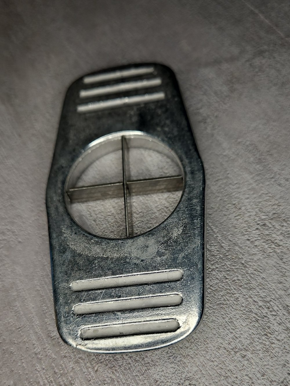 Vintage Small Egg Vegetable Slicer, Radish Press fruit cutter